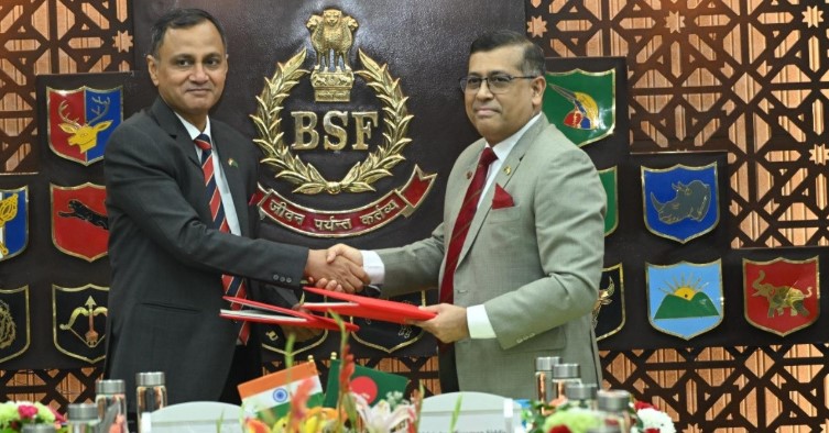 সীমান্ত অপরাধে ‘শূন্য সহনশীলতা’ নীতিতে একমত বিজিবি-বিএসএফ সীমান্ত অপরাধে ‘শূন্য সহনশীলতা’ নীতিতে একমত বিজিবি-বিএসএফ