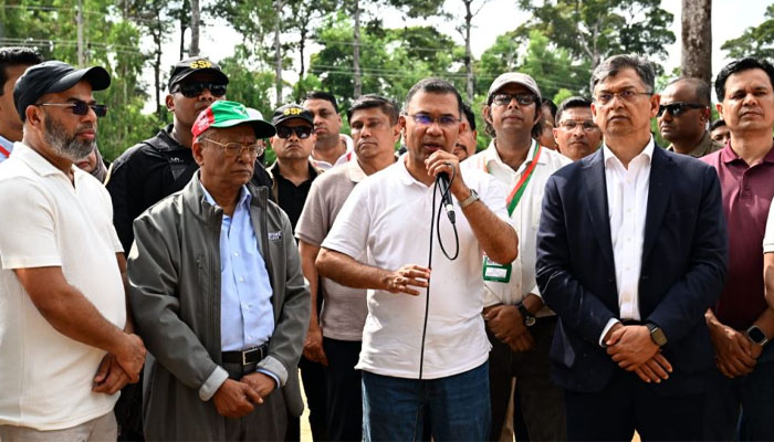 আসুন সন্তানদের বুক ভরে শ্বাস নিতে একটি করে গাছ লাগাই: প্রধানমন্ত্রী আসুন সন্তানদের বুক ভরে শ্বাস নিতে একটি করে গাছ লাগাই: প্রধানমন্ত্রী