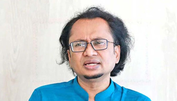 ঢাকা ফিরেছেন প্রধানমন্ত্রীর তথ্য উপদেষ্টা ডা. জাহেদ ঢাকা ফিরেছেন প্রধানমন্ত্রীর তথ্য উপদেষ্টা ডা. জাহেদ