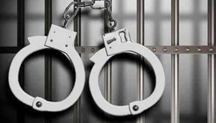 সিরাজগঞ্জে পাওনা টাকার জেরে যুবক খুন, নারীসহ গ্রেপ্তার ৩ সিরাজগঞ্জে পাওনা টাকার জেরে যুবক খুন, নারীসহ গ্রেপ্তার ৩