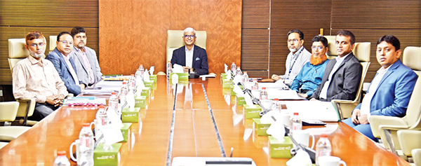আল-আরাফাহ্ ইসলামী ব্যাংকের পর্ষদ সভা অনুষ্ঠিত আল-আরাফাহ্ ইসলামী ব্যাংকের পর্ষদ সভা অনুষ্ঠিত