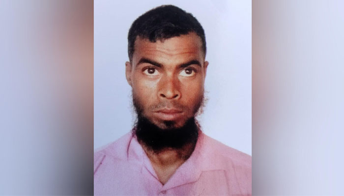 কিশোরগঞ্জে নদীর পাড়ে শ্রমিকের লাশ, রহস্য উদ্ঘাটনে পুলিশের তদন্ত কিশোরগঞ্জে নদীর পাড়ে শ্রমিকের লাশ, রহস্য উদ্ঘাটনে পুলিশের তদন্ত