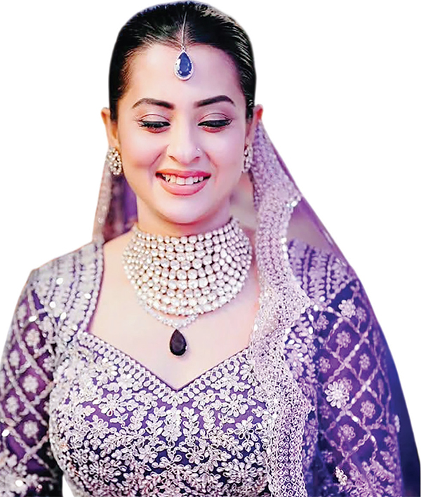বিয়ের সাজে বুবলী বিয়ের সাজে বুবলী