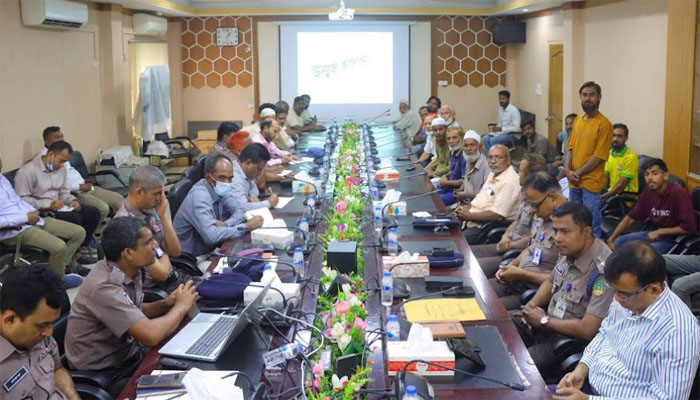 পবিত্র আশুরা উপলক্ষে রংপুরে আইনশৃঙ্খলা কমিটির সভা অনুষ্ঠিত পবিত্র আশুরা উপলক্ষে রংপুরে আইনশৃঙ্খলা কমিটির সভা অনুষ্ঠিত
