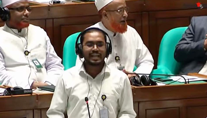 হান্নান মাসউদের বক্তব্য ঘিরে সংসদে পাল্টাপাল্টি বিতর্ক হান্নান মাসউদের বক্তব্য ঘিরে সংসদে পাল্টাপাল্টি বিতর্ক