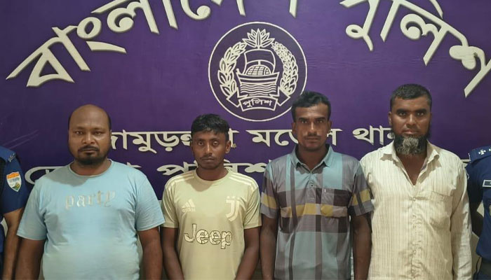 চুয়াডাঙ্গায় অভিযানে স্বেচ্ছাসেবক লীগ নেতাসহ গ্রেফতার ৭ চুয়াডাঙ্গায় অভিযানে স্বেচ্ছাসেবক লীগ নেতাসহ গ্রেফতার ৭