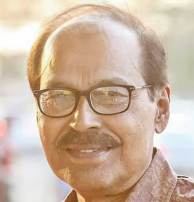 প্রামাণ্যচিত্রে আব্দুল হাদীর সুরময় জীবনের গল্প প্রামাণ্যচিত্রে আব্দুল হাদীর সুরময় জীবনের গল্প