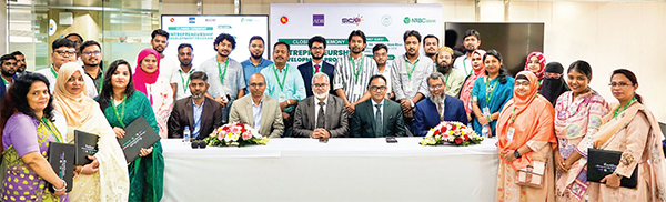 এনআরবিসি ব্যাংকে মাসব্যাপী উদ্যোক্তা উন্নয়ন প্রশিক্ষণের সমাপনী এনআরবিসি ব্যাংকে মাসব্যাপী উদ্যোক্তা উন্নয়ন প্রশিক্ষণের সমাপনী