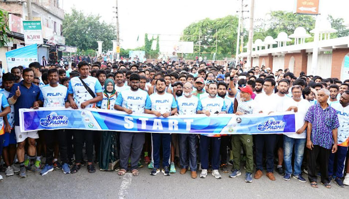 নদী রক্ষায় জনসচেতনতা বাড়াতে রাজশাহীতে ‘রান ফর পদ্মা’ নদী রক্ষায় জনসচেতনতা বাড়াতে রাজশাহীতে ‘রান ফর পদ্মা’