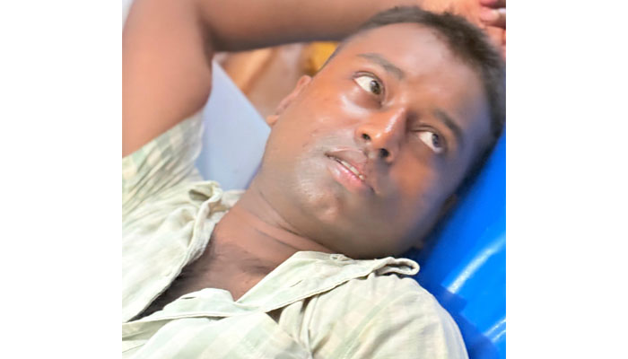 সাটুরিয়া বাসস্ট্যান্ডে নাইট্রোজেন গ্যাসের বিস্ফোরণ, আহত ১ সাটুরিয়া বাসস্ট্যান্ডে নাইট্রোজেন গ্যাসের বিস্ফোরণ, আহত ১