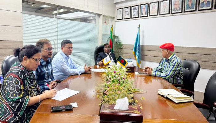 বই সংরক্ষণে নতুন উদ্যোগ, আবদুল হাই শিকদারের সংগ্রহ যাচ্ছে বেরোবিতে বই সংরক্ষণে নতুন উদ্যোগ, আবদুল হাই শিকদারের সংগ্রহ যাচ্ছে বেরোবিতে