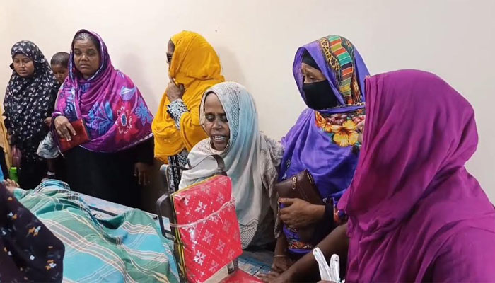 আলমডাঙ্গায় জমি নিয়ে বিরোধে বৃদ্ধকে পিটিয়ে হত্যা আলমডাঙ্গায় জমি নিয়ে বিরোধে বৃদ্ধকে পিটিয়ে হত্যা