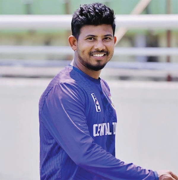 আইসিসির মাস সেরার লড়াইয়ে মোসাদ্দেক আইসিসির মাস সেরার লড়াইয়ে মোসাদ্দেক