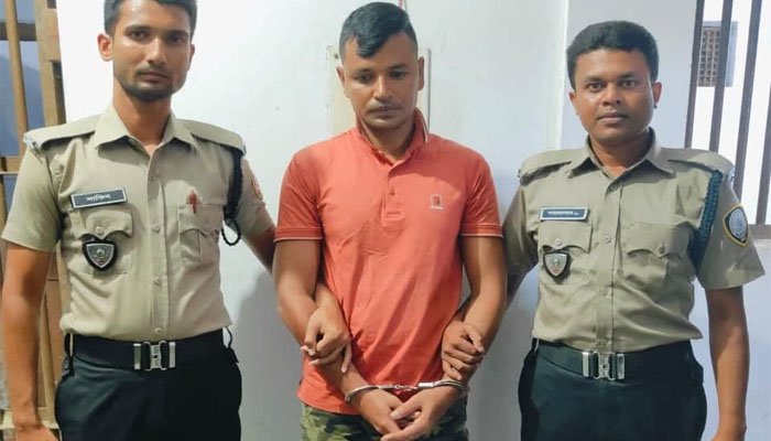 মির্জাগঞ্জে ইয়াবাসহ ছাত্রদল সভাপতি পদপ্রত্যাশী গ্রেপ্তার মির্জাগঞ্জে ইয়াবাসহ ছাত্রদল সভাপতি পদপ্রত্যাশী গ্রেপ্তার