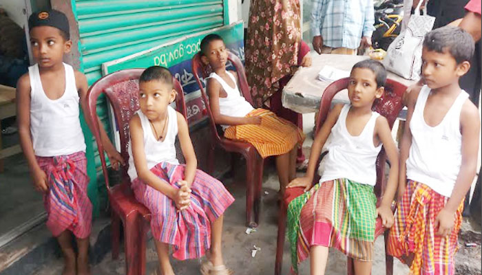 রংপুরে বিনামূল্যে সুন্নতে খতনা পেল শতাধিক শিশু রংপুরে বিনামূল্যে সুন্নতে খতনা পেল শতাধিক শিশু