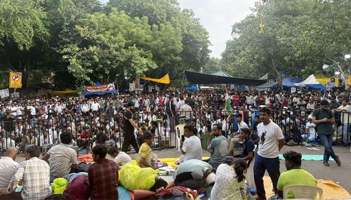 মোদির আলোচনার প্রস্তাব প্রত্যাখ্যান করলো ককরোচ জনতা পার্টি মোদির আলোচনার প্রস্তাব প্রত্যাখ্যান করলো ককরোচ জনতা পার্টি