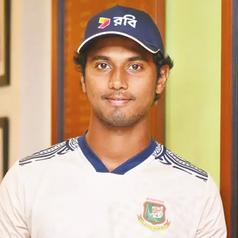 দেশের টানে ফিরলেন হাসান মাহমুদ দেশের টানে ফিরলেন হাসান মাহমুদ