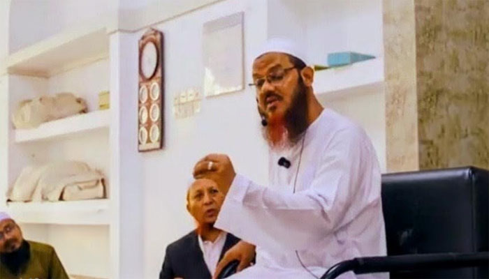 ইসলামবিহীন শিক্ষার কারণেই জাবিতে ‘ধর্ষণের সেঞ্চুরি’ হয়েছে: ফয়জুল করীম ইসলামবিহীন শিক্ষার কারণেই জাবিতে ‘ধর্ষণের সেঞ্চুরি’ হয়েছে: ফয়জুল করীম
