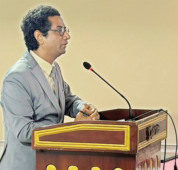 প্রশিক্ষিত বিশ্ববিদ্যালয় শিক্ষকরাই হবে জ্ঞান ও দক্ষতাভিত্তিক শিক্ষাব্যবস্থার মূল কারিগর প্রশিক্ষিত বিশ্ববিদ্যালয় শিক্ষকরাই হবে জ্ঞান ও দক্ষতাভিত্তিক শিক্ষাব্যবস্থার মূল কারিগর