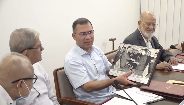 প্রধানমন্ত্রীর সভাপতিত্বে বিএনপির স্থায়ী কমিটির বৈঠক শুরু প্রধানমন্ত্রীর সভাপতিত্বে বিএনপির স্থায়ী কমিটির বৈঠক শুরু