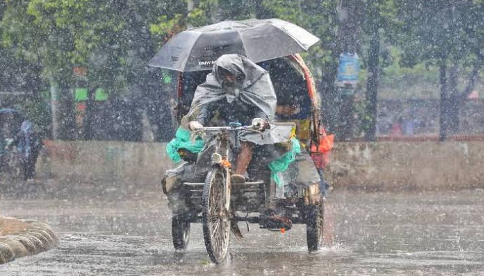 রাজধানীসহ দেশের বিভিন্ন এলাকায় ভারী বৃষ্টির আভাস রাজধানীসহ দেশের বিভিন্ন এলাকায় ভারী বৃষ্টির আভাস