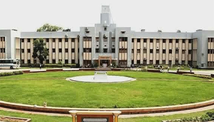 রাবিতে সংঘাত এড়িয়ে কৌশলী অবস্থানে ছাত্রদল ও ছাত্রশিবির রাবিতে সংঘাত এড়িয়ে কৌশলী অবস্থানে ছাত্রদল ও ছাত্রশিবির