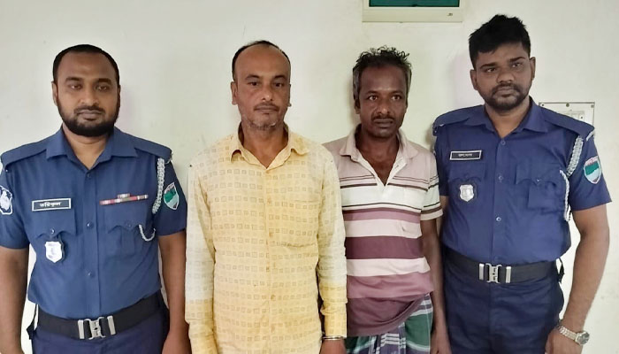 দেবহাটায় ইয়াবাসহ ২ আসামি আটক, মামলা দায়ের দেবহাটায় ইয়াবাসহ ২ আসামি আটক, মামলা দায়ের