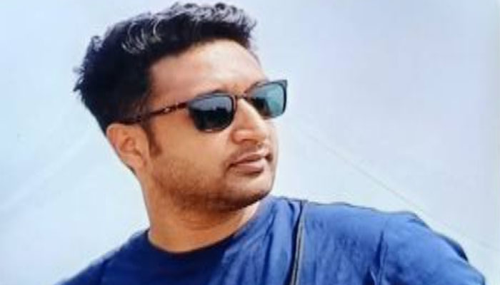 বেরোবিতে স্নাতক পাসের আগেই চাকরি করার অভিযোগ বেরোবিতে স্নাতক পাসের আগেই চাকরি করার অভিযোগ