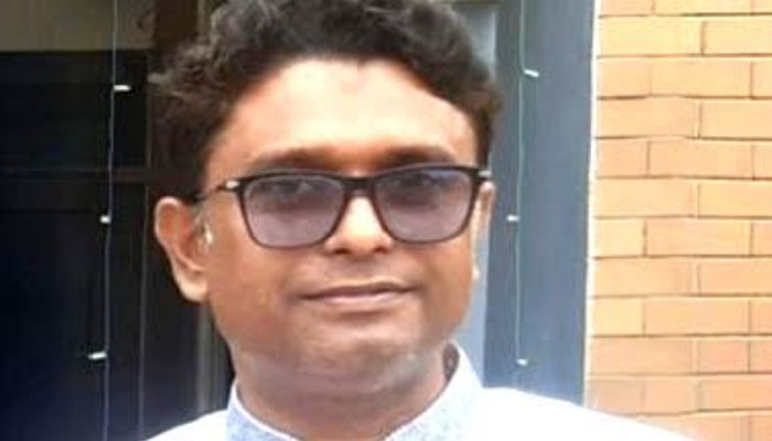 সিরাজগঞ্জে সাংবাদিক মিলু গ্রেপ্তার, সুষ্ঠু তদন্তের দাবি সিরাজগঞ্জে সাংবাদিক মিলু গ্রেপ্তার, সুষ্ঠু তদন্তের দাবি
