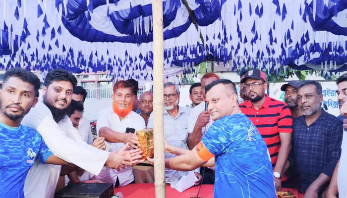 মাদকবিরোধী বার্তায় দুর্গাপুরে প্রীতি ফুটবল ম্যাচ, ফল ১-১ মাদকবিরোধী বার্তায় দুর্গাপুরে প্রীতি ফুটবল ম্যাচ, ফল ১-১