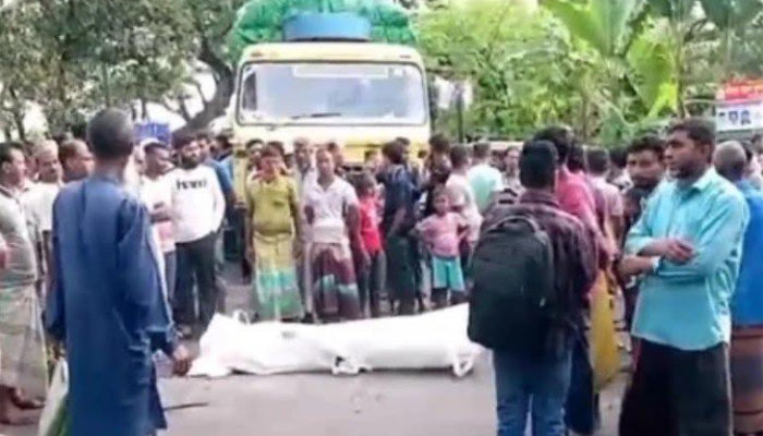 সিরাজগঞ্জে ট্রাক-পিকআপ সংঘর্ষে চালকসহ নিহত ২ সিরাজগঞ্জে ট্রাক-পিকআপ সংঘর্ষে চালকসহ নিহত ২