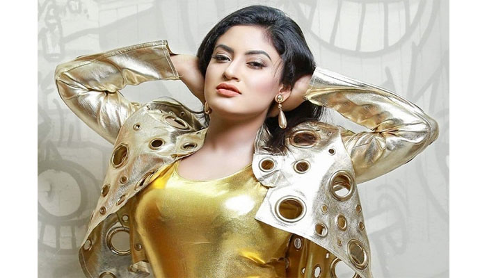 এবার নতুন রূপে ওয়েব ফিল্মে মৌ খান এবার নতুন রূপে ওয়েব ফিল্মে মৌ খান