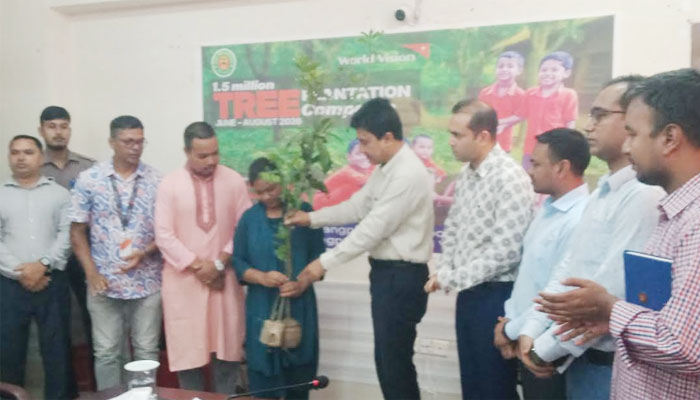 রংপুরে ৩৪ বিশেষ চাহিদাসম্পন্ন শিশু-ব্যক্তি পেল সহায়ক উপকরণ রংপুরে ৩৪ বিশেষ চাহিদাসম্পন্ন শিশু-ব্যক্তি পেল সহায়ক উপকরণ