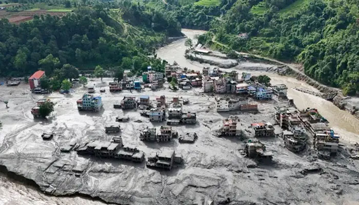 নেপালের বন্যায় নিহত ৯০০ ছাড়াল, নিখোঁজ ৪ হাজারের বেশি নেপালের বন্যায় নিহত ৯০০ ছাড়াল, নিখোঁজ ৪ হাজারের বেশি