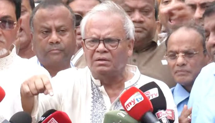 বিএনপি জনগণের কাছে অঙ্গীকার রক্ষাকারী দল: রিজভী বিএনপি জনগণের কাছে অঙ্গীকার রক্ষাকারী দল: রিজভী