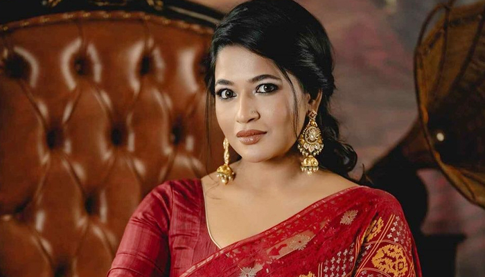 ইতালিতে অভিনেত্রী বাঁধনকে হেনস্তার অভিযোগ ইতালিতে অভিনেত্রী বাঁধনকে হেনস্তার অভিযোগ