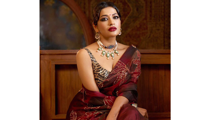 হামলার ঘটনায় ইতালিতে মামলা করলেন অভিনেত্রী বাঁধন হামলার ঘটনায় ইতালিতে মামলা করলেন অভিনেত্রী বাঁধন