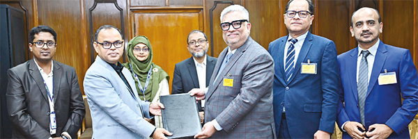 মধুমতি ব্যাংক পিএলসি ও বাংলাদেশ ব্যাংকের মধ্যে ৫,০০০ কোটি টাকার সিএমএসএমই খাতে চুক্তি মধুমতি ব্যাংক পিএলসি ও বাংলাদেশ ব্যাংকের মধ্যে ৫,০০০ কোটি টাকার সিএমএসএমই খাতে চুক্তি