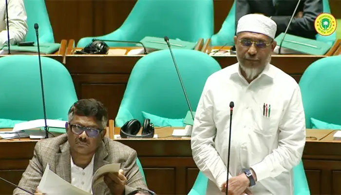 স্বাধীনতা-সার্বভৌমত্ব রক্ষায় র্যাবের মতো বাহিনী প্রয়োজন: বাবর স্বাধীনতা-সার্বভৌমত্ব রক্ষায় র্যাবের মতো বাহিনী প্রয়োজন: বাবর