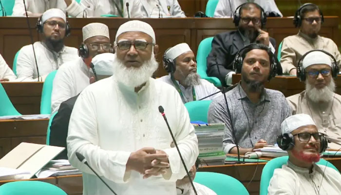 র্যাবের বিলুপ্তি চেয়েছিলাম, নাম বদলে একই বাহিনী চাইনি: শফিকুর রহমান র্যাবের বিলুপ্তি চেয়েছিলাম, নাম বদলে একই বাহিনী চাইনি: শফিকুর রহমান