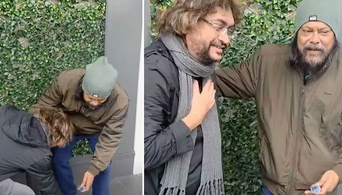 জেমসকে পা ছুঁয়ে শ্রদ্ধা রূপমের জেমসকে পা ছুঁয়ে শ্রদ্ধা রূপমের