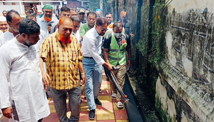 ডেঙ্গু প্রতিরোধে নাগরিক সচেতনতার বিকল্প নেই: চসিক মেয়র ডেঙ্গু প্রতিরোধে নাগরিক সচেতনতার বিকল্প নেই: চসিক মেয়র