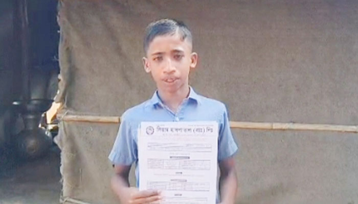 জন্ম থেকেই হার্টে ছিদ্র, চিকিৎসার অভাবে ভুগছে জুয়েল জন্ম থেকেই হার্টে ছিদ্র, চিকিৎসার অভাবে ভুগছে জুয়েল