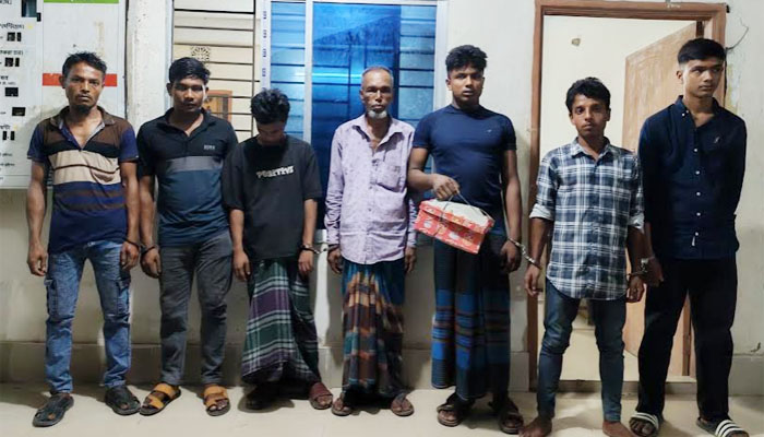 কিশোর গ্যাং প্রতিরোধে নোয়াখালীতে অভিযান, আটক ৬৮ কিশোর গ্যাং প্রতিরোধে নোয়াখালীতে অভিযান, আটক ৬৮