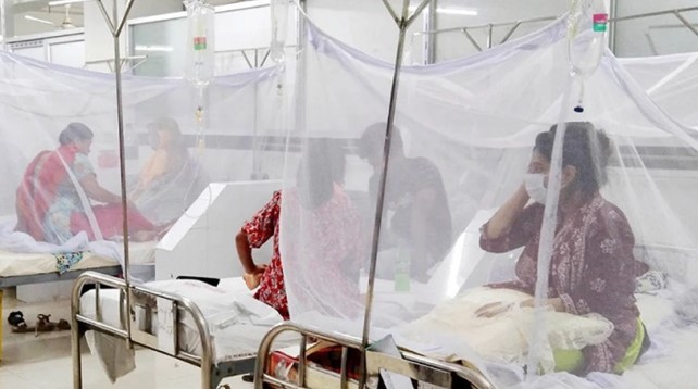 ডেঙ্গুতে প্রাণহানি ৩০০ ছাড়াল ডেঙ্গুতে প্রাণহানি ৩০০ ছাড়াল