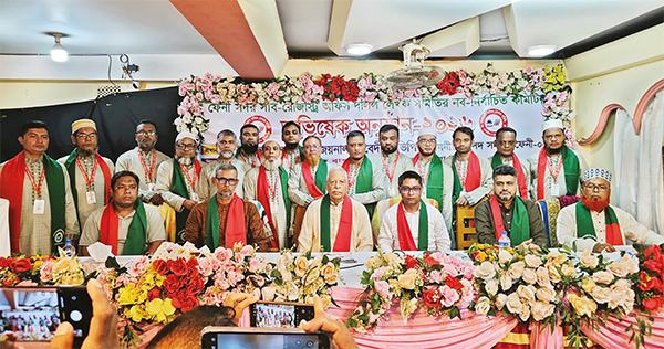 দলিল লেখার নামে হয়রানি ও অনিয়ম করলে ছাড় নেই দলিল লেখার নামে হয়রানি ও অনিয়ম করলে ছাড় নেই