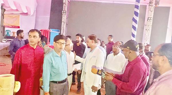 প্রধানমন্ত্রীকে বরণ করতে প্রস্তুত চট্টগ্রাম প্রধানমন্ত্রীকে বরণ করতে প্রস্তুত চট্টগ্রাম
