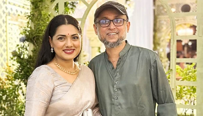 ফারুকী-তিশার সংসারে ভাঙনের সুর ফারুকী-তিশার সংসারে ভাঙনের সুর