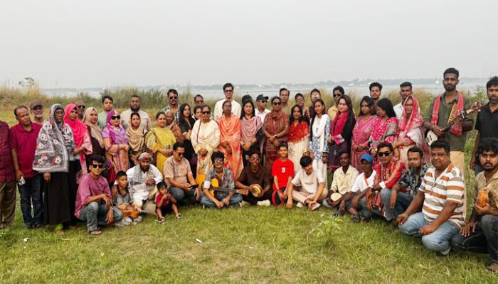 সম্মিলিত সাংস্কৃতিক জোট মুন্সীগঞ্জের নৌভ্রমণ অনুষ্ঠিত সম্মিলিত সাংস্কৃতিক জোট মুন্সীগঞ্জের নৌভ্রমণ অনুষ্ঠিত