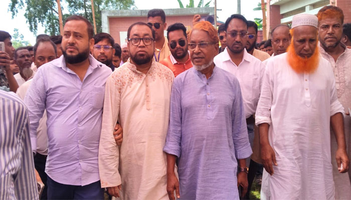 মাদক, দখল ও চাঁদাবাজিমুক্ত যুবদল গড়তে হবে: ফখরুল ইসলাম মাদক, দখল ও চাঁদাবাজিমুক্ত যুবদল গড়তে হবে: ফখরুল ইসলাম